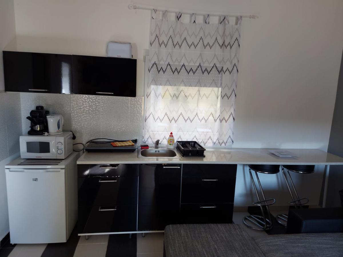 Corner Apartman 5 Siófok Esterno foto